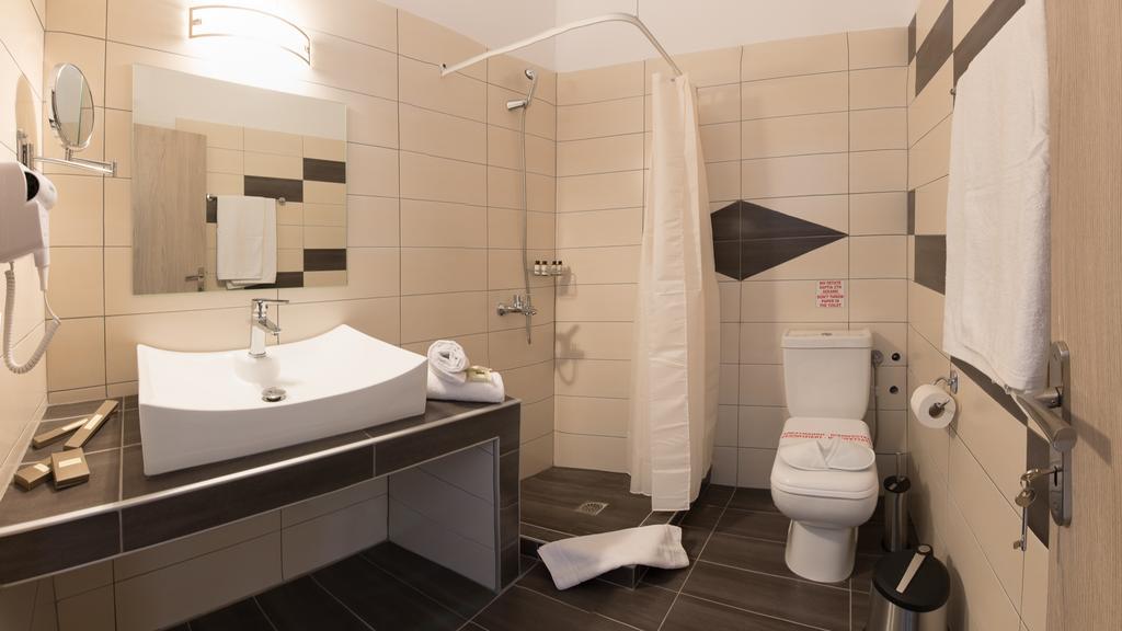 Castello Boutique Rooms Кавала Екстер'єр фото